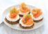 Crostini al salmone